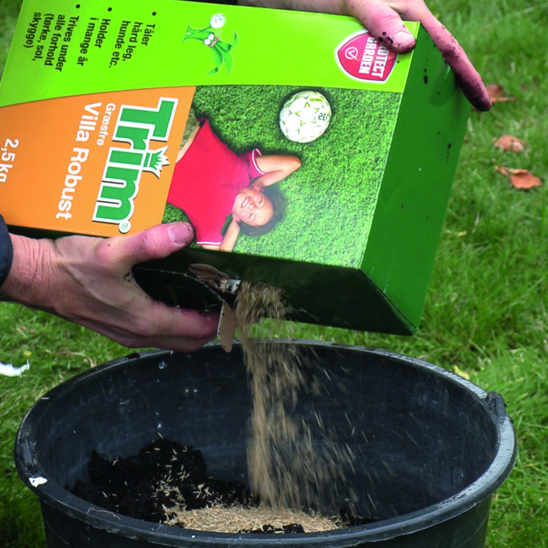 Jämna till gräsmattan