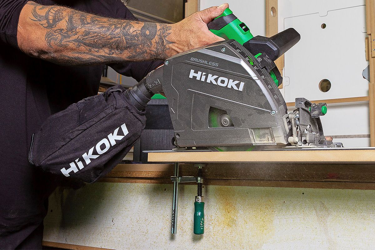 Potent, støjende og dyr dyksav