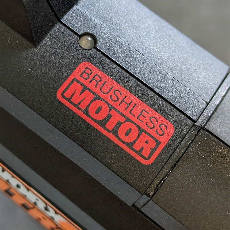 WORX WG330E GRENSAKS PÅ BATTERI