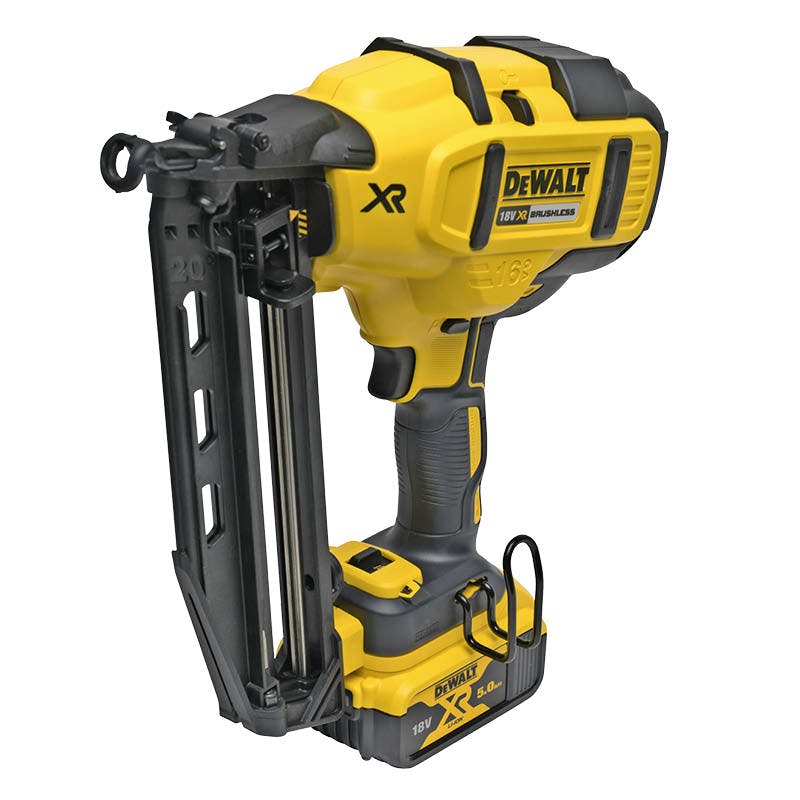 Spikerpistol test: DeWalt DCN660N