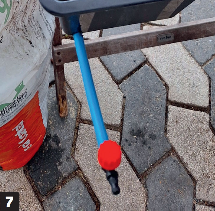 Vertikal hage: LInstaller en tappekran