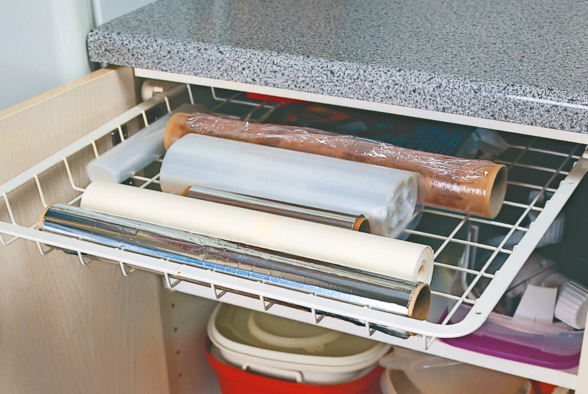 Ekstra hylle for oppbevaring på kjøkkenet