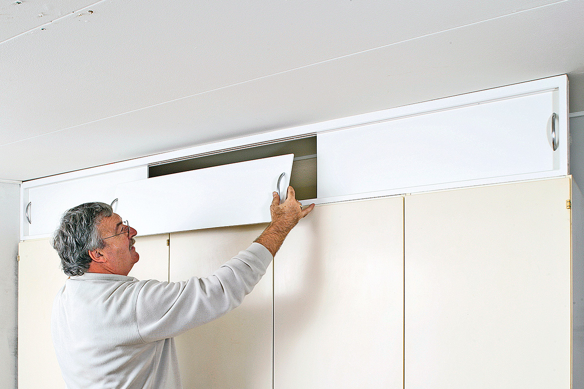 Förvaring ovanpå skåpet