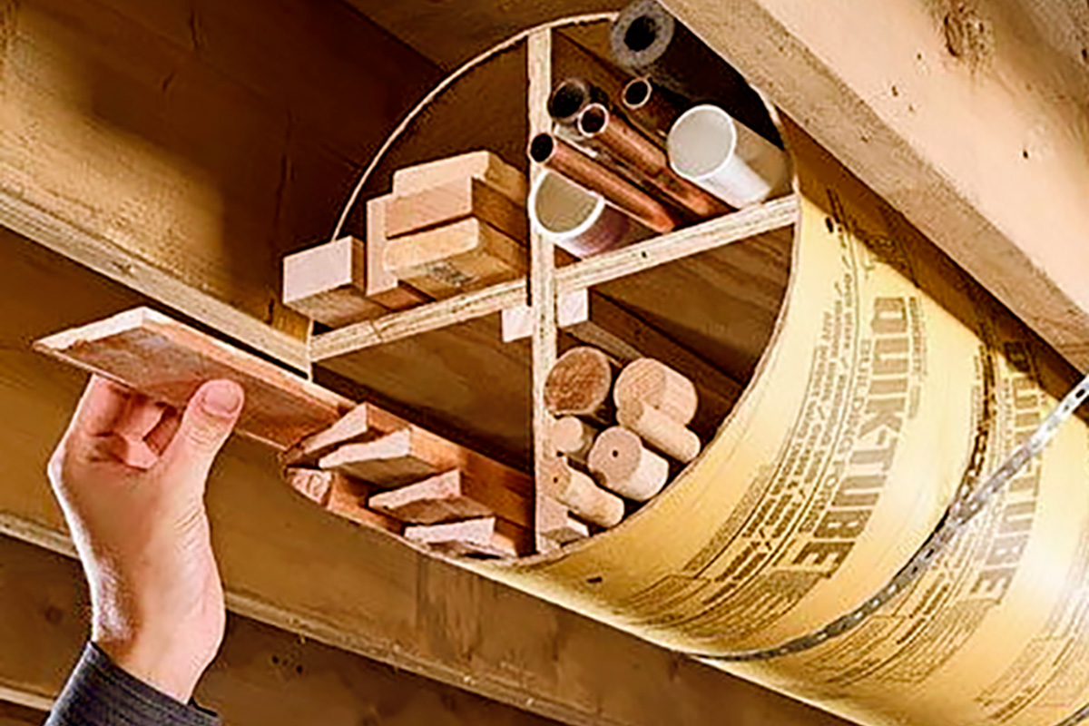 Opbevaring under loftet i værksted