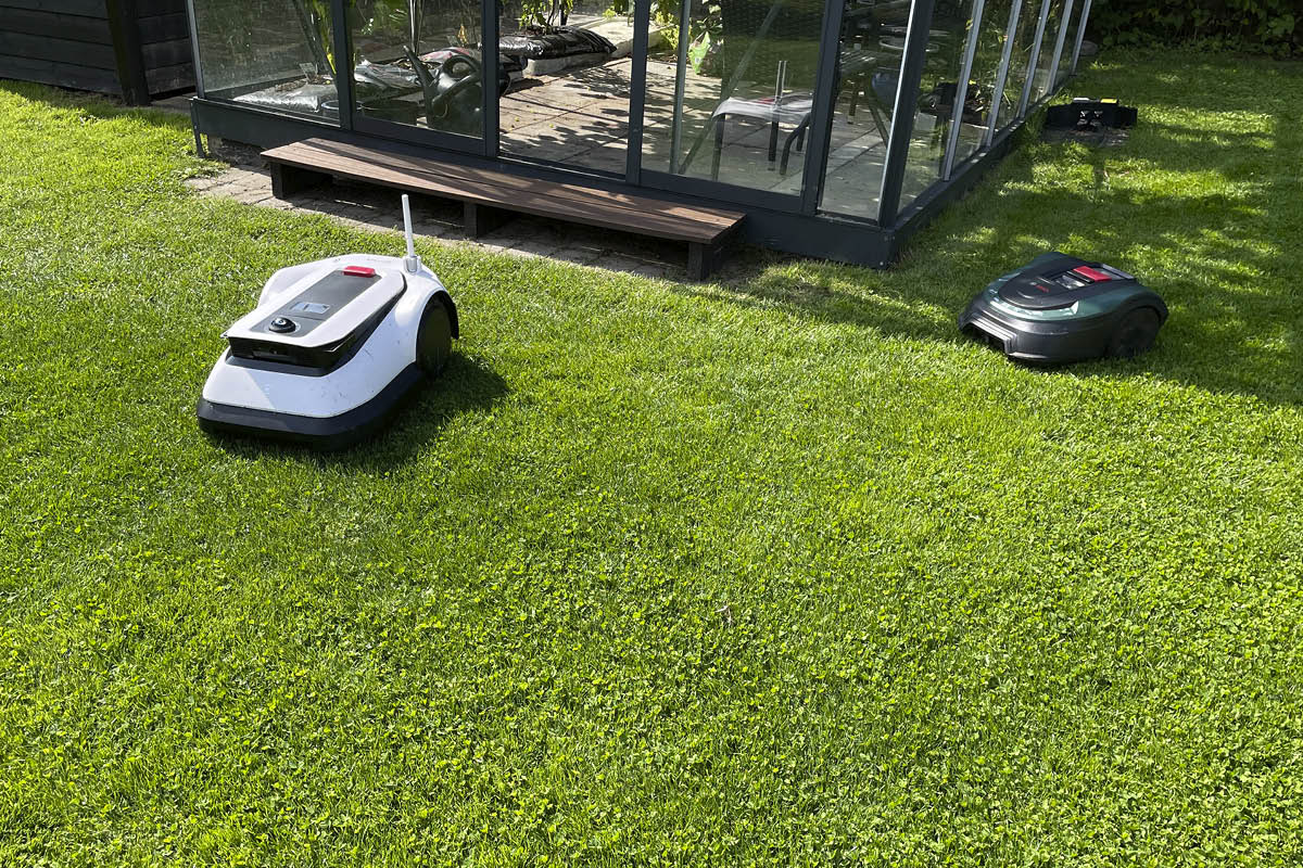 Robotplæneklipper uden kanttråd bedst i test