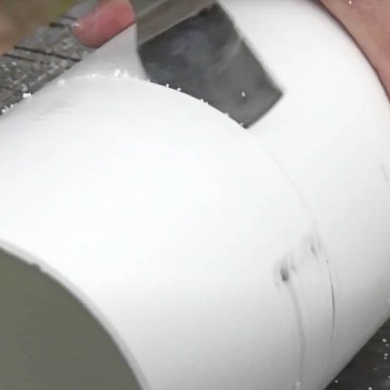 Ventilator med varmegenvinding: Skær røret til