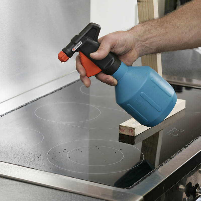 Sauman voi kostuttaa vedellä