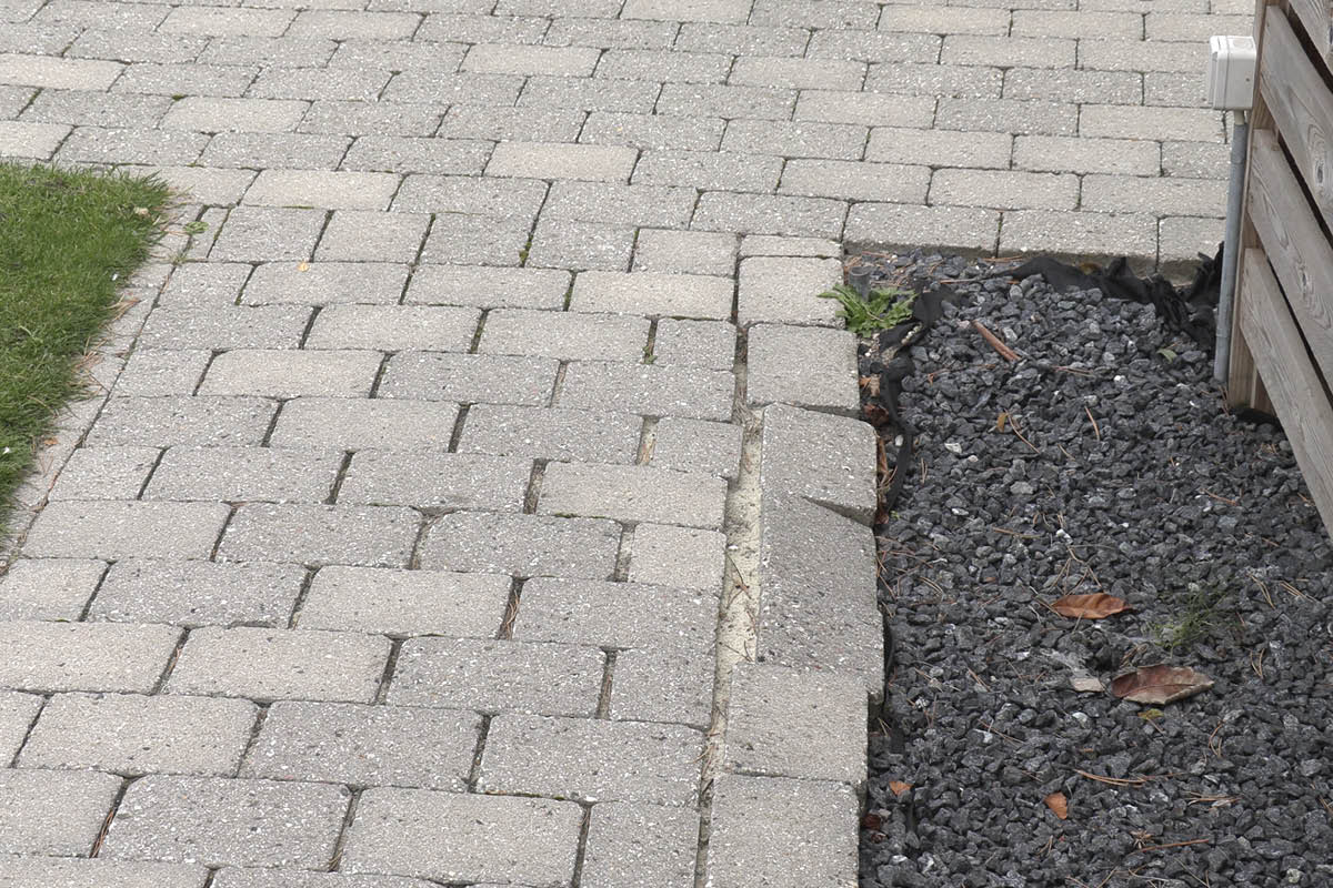 Plattorna glider iväg