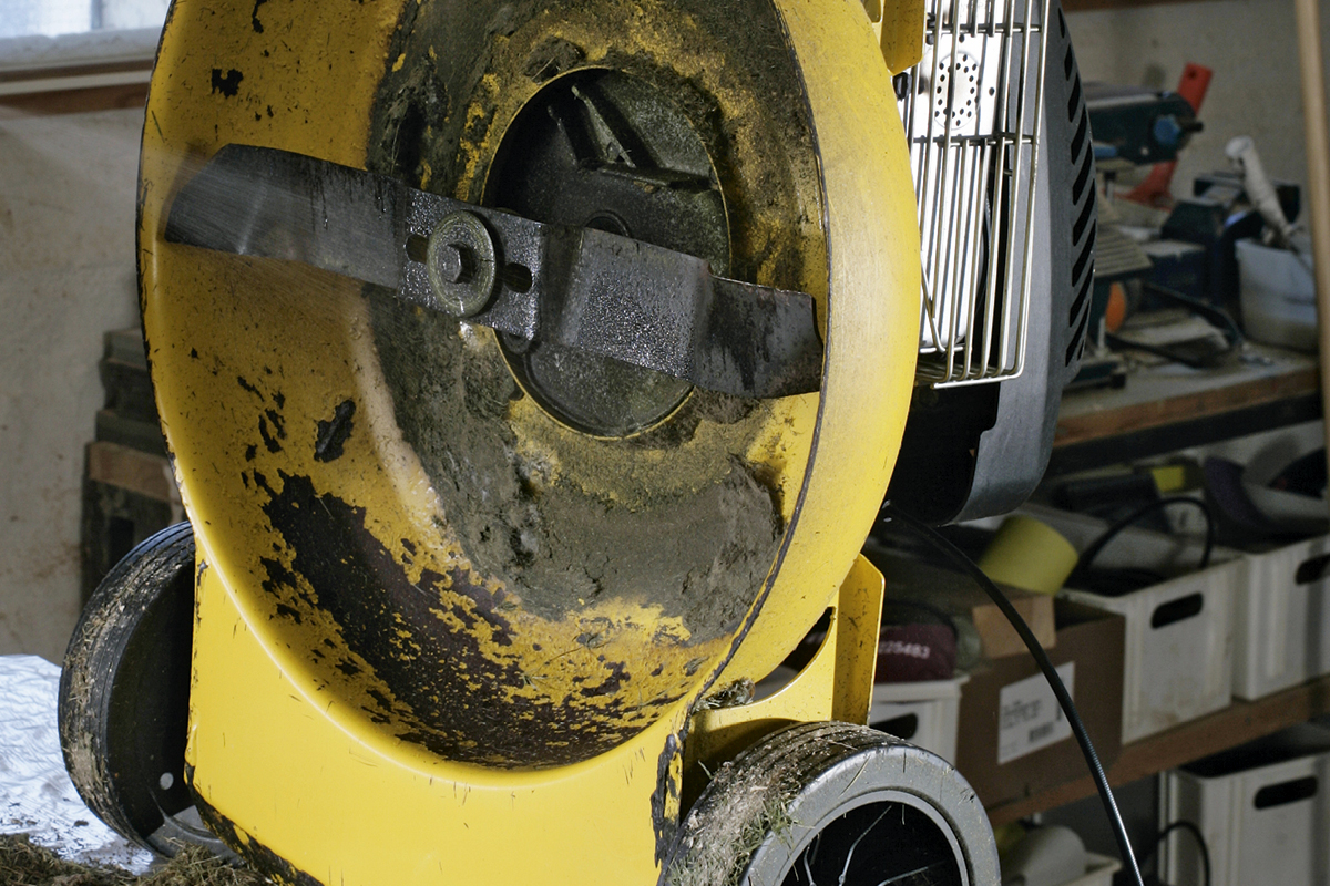 Slibning af plæneklipper