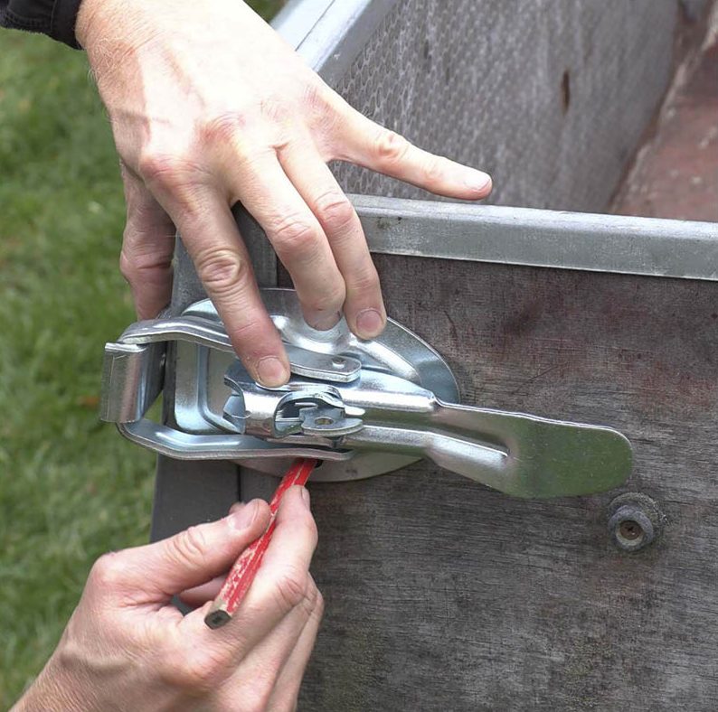 Lemlås tilhenger: Merk opp til den nye lemlåsen.