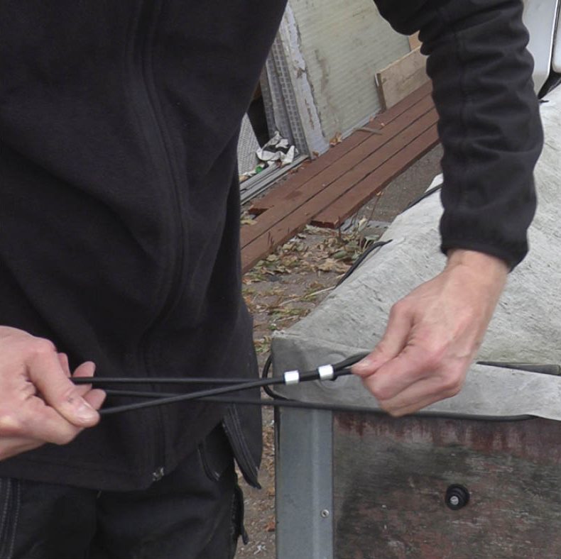 Peräkärryn peite: Kiristä kuminauha