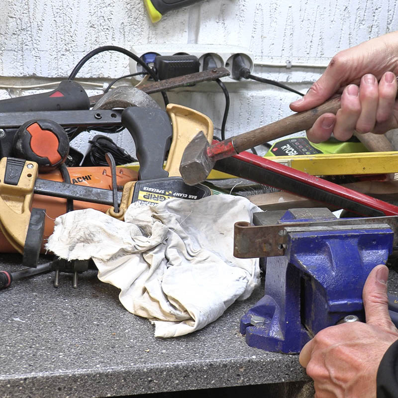 Trailer hængsel: Ret hængslet op