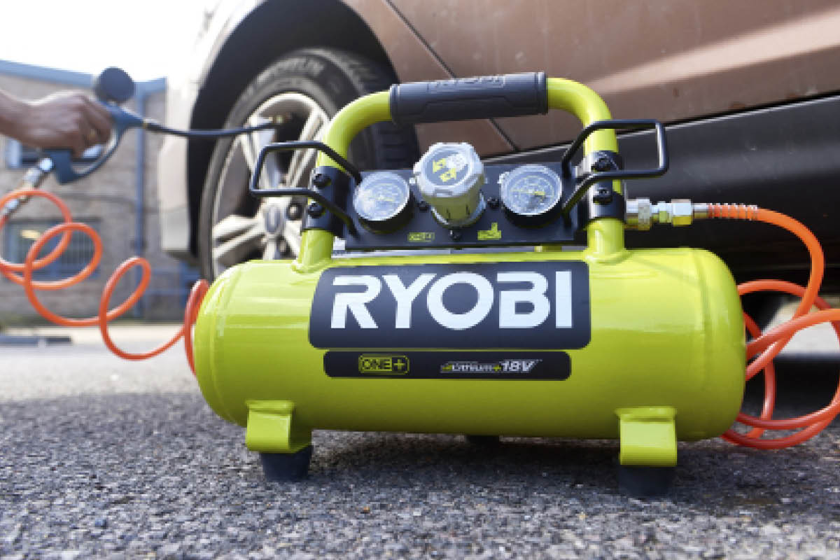 Batterikompressor til de lette opgaver