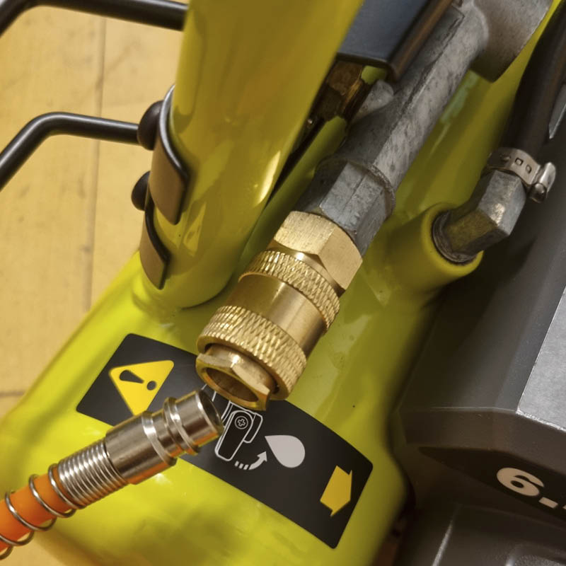 Batterikompressor för enkla uppgifter