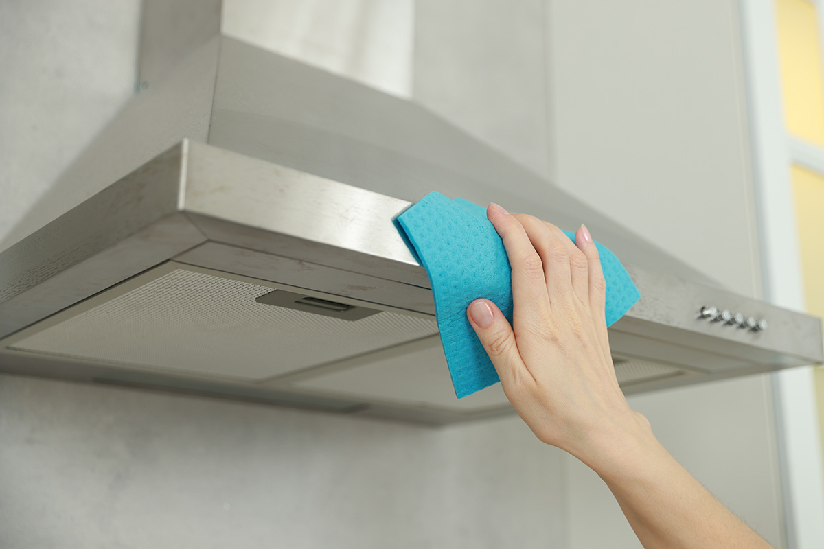 Rengjøre kjøkkenvifte