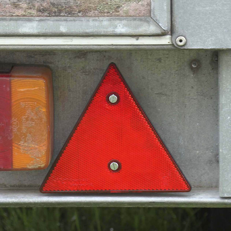 Refleks på tilhenger: Slik ser en lovlig tilhenger ut