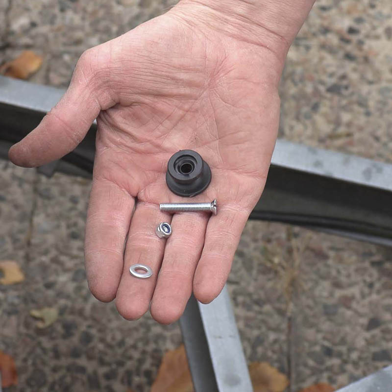 Løse presenning-knapper: Dette skal du bruke