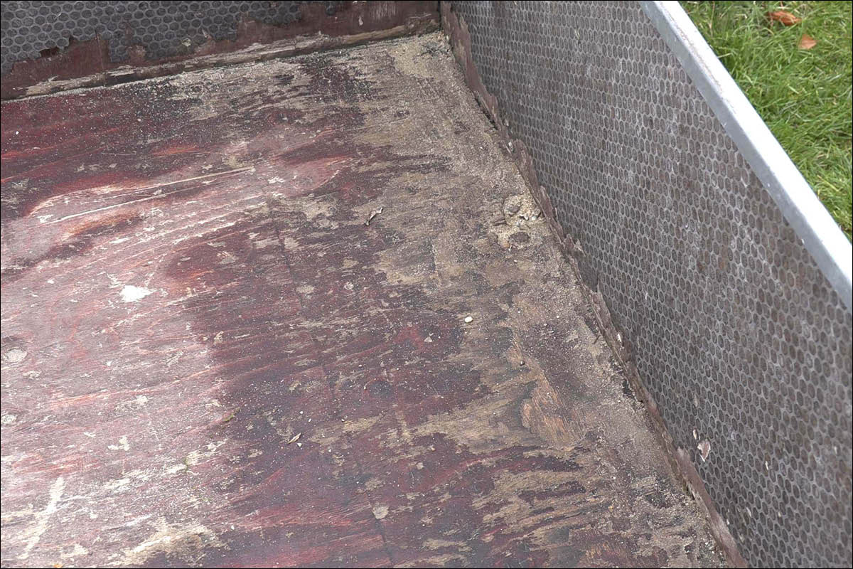 Bottenplatta släpvagn