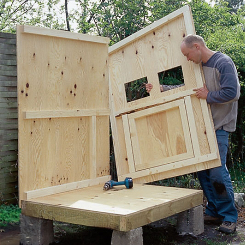 Kanalan rakentaminen: Seinäelementit nostetaan