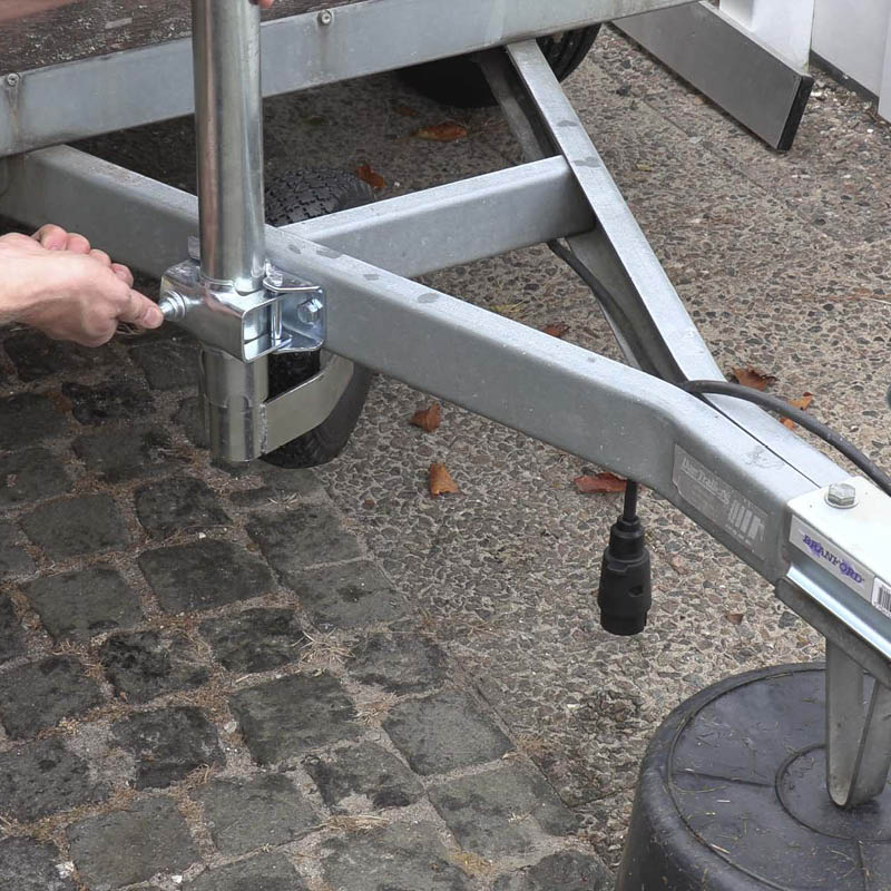 Nesehjul henger: Trekk hjulet helt opp