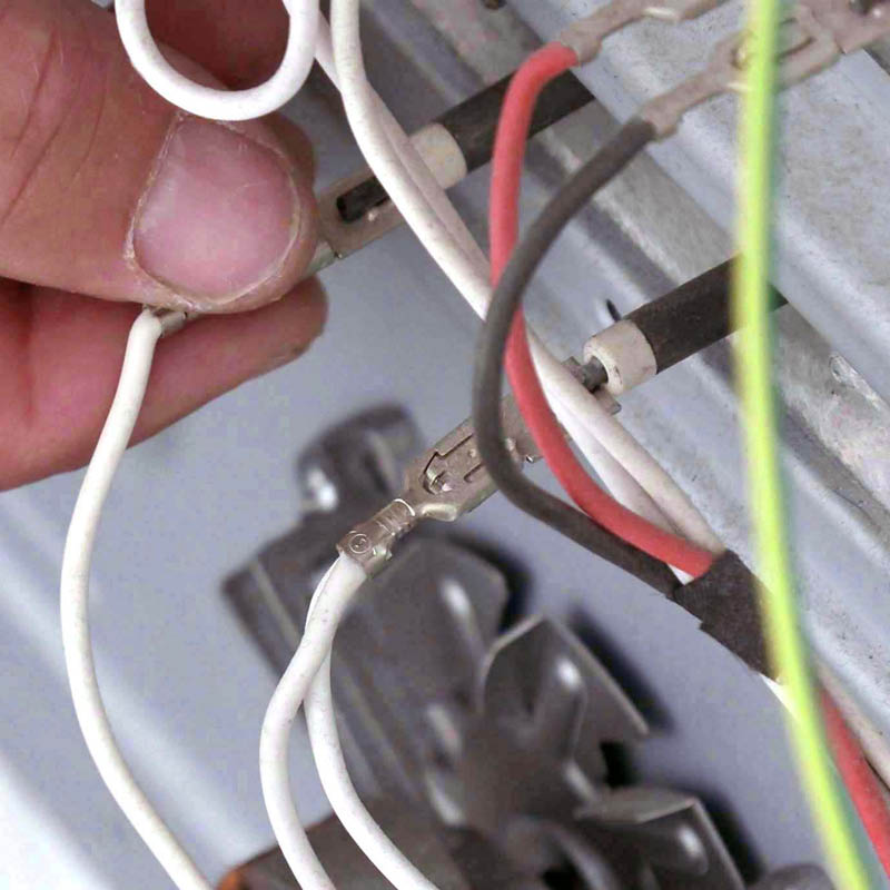 Ringvarmelegeme: Træk stikkene til ringvarmelegemet af