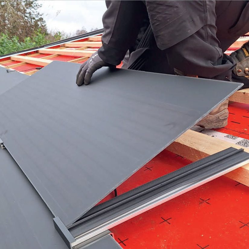 Solceller tak: Takplater og beslag skal helt i bunn