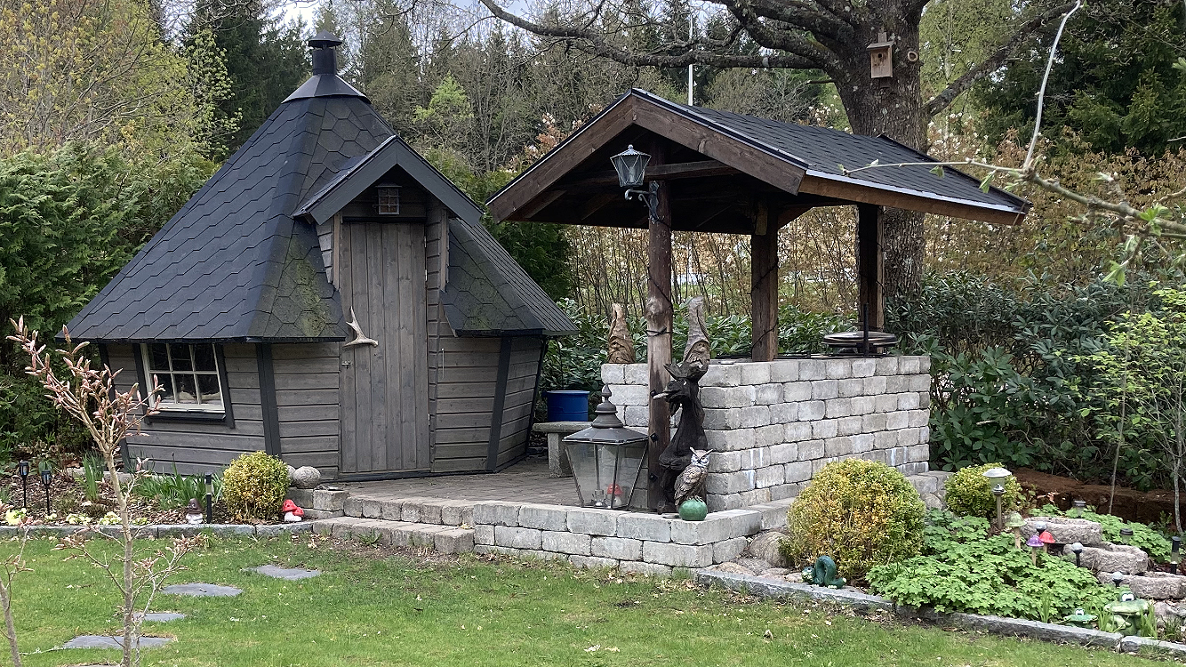 Bålhytte med grillområde