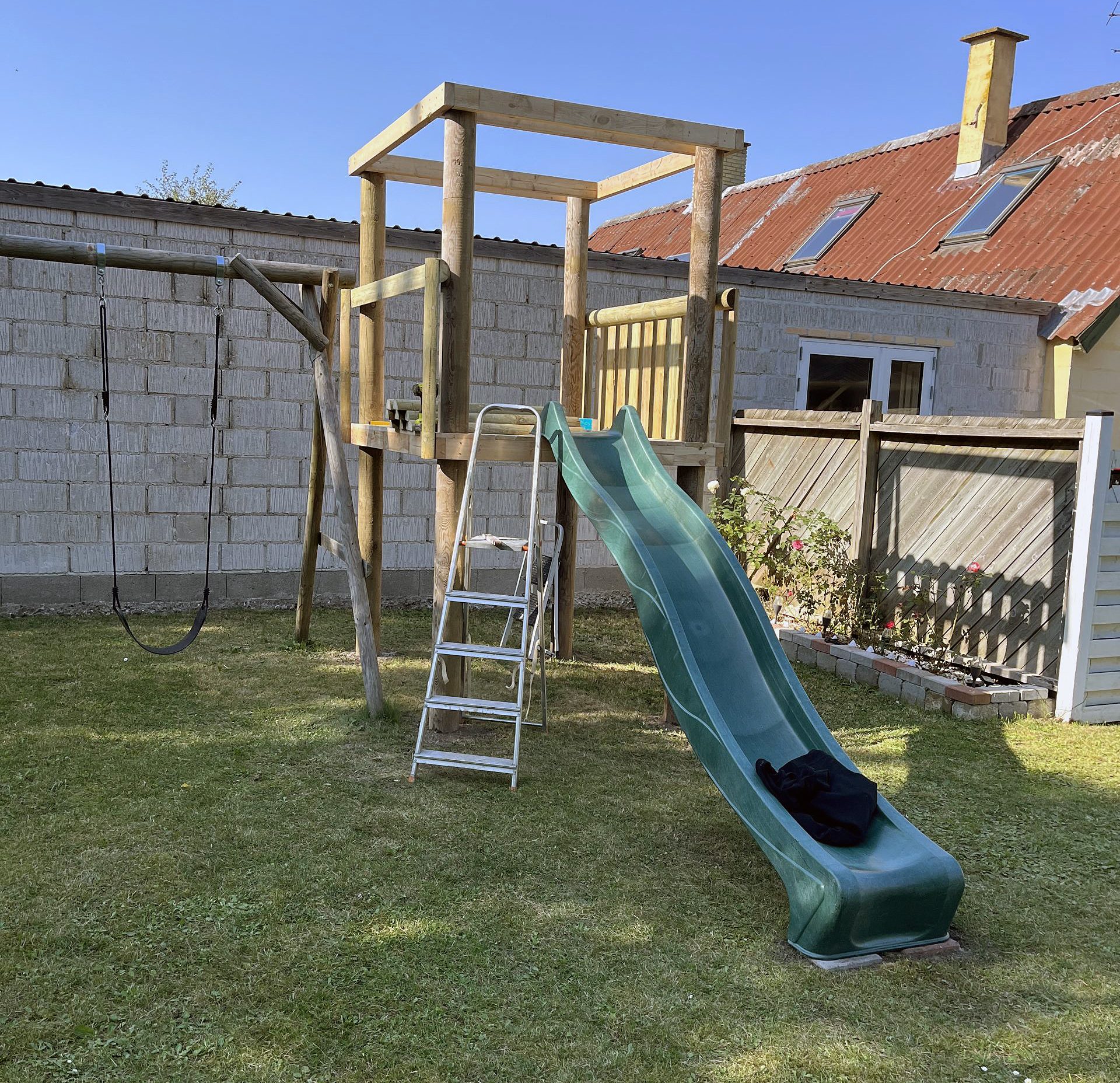 Udkigstårn med rutschebane