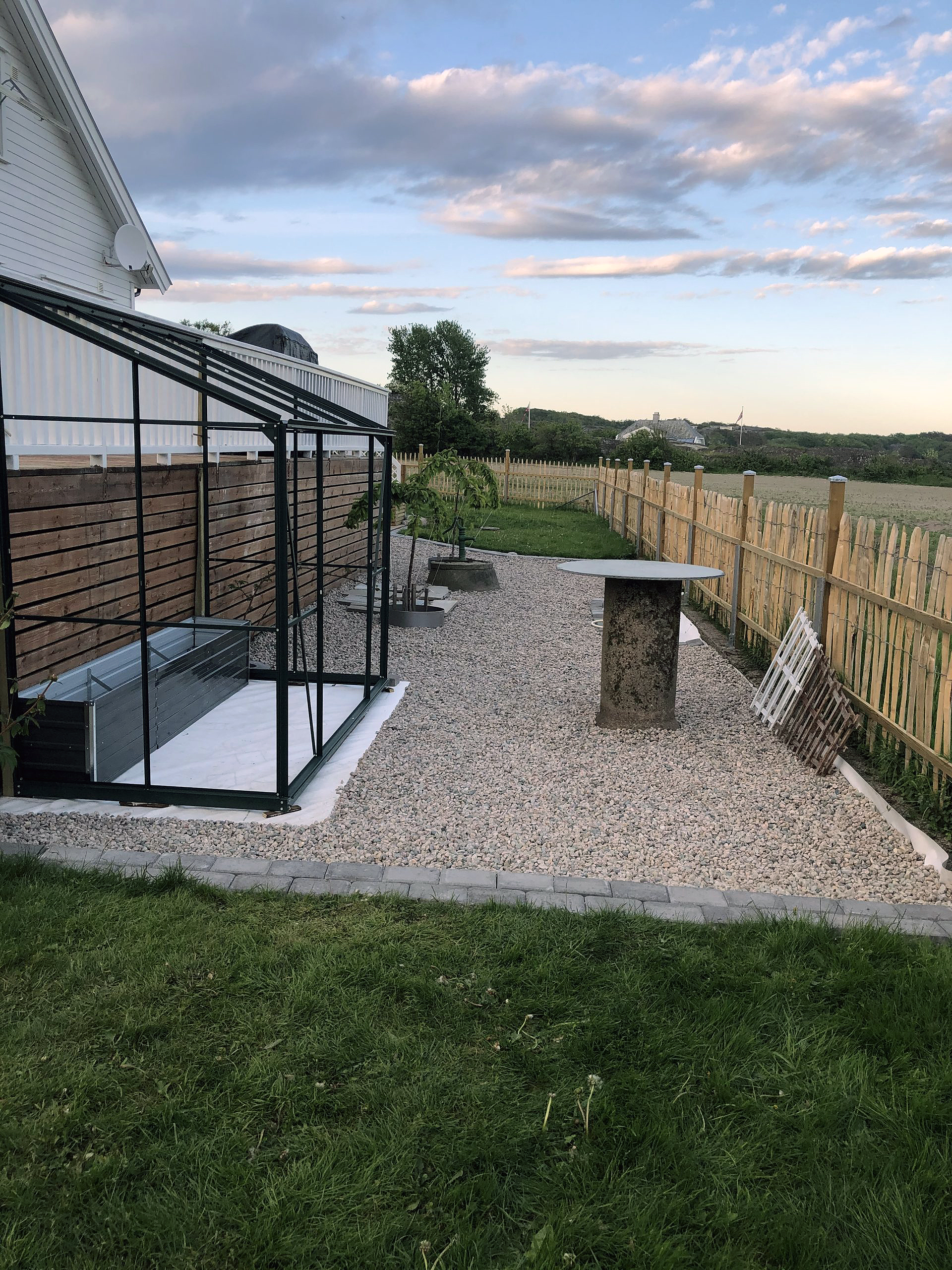 Fra græsplæne til hyggeligt uderum