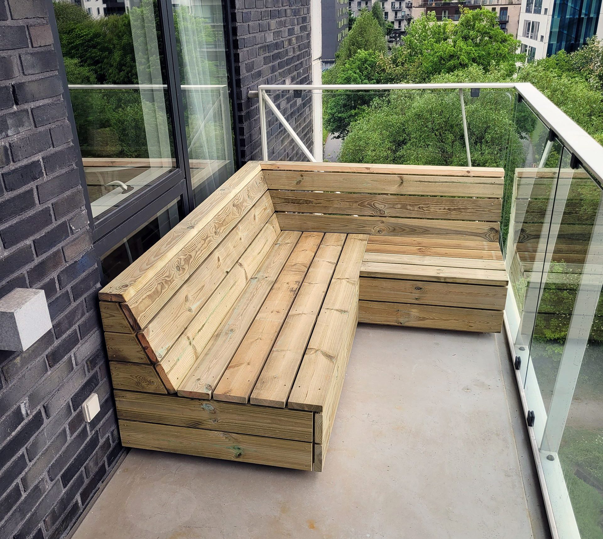 Loungesofa til altanen