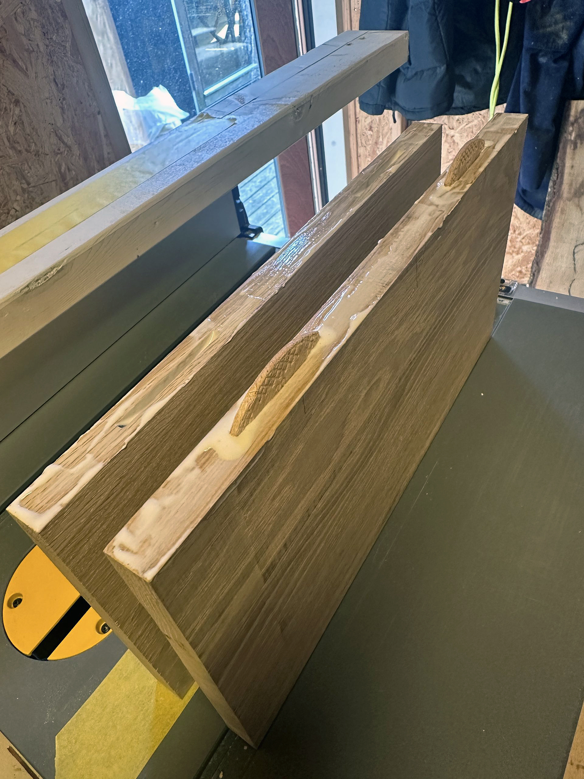 Snedkerens overlegne natbord