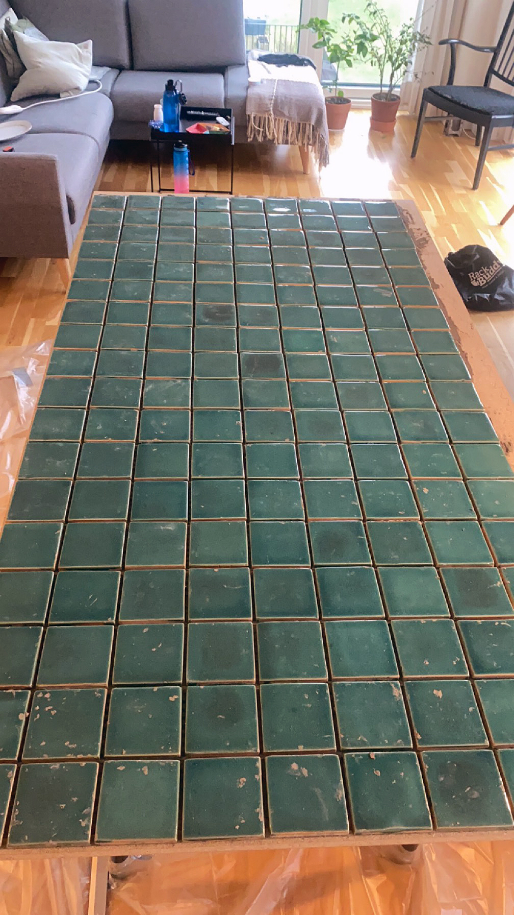 Kreativt flisebord til spisestuen