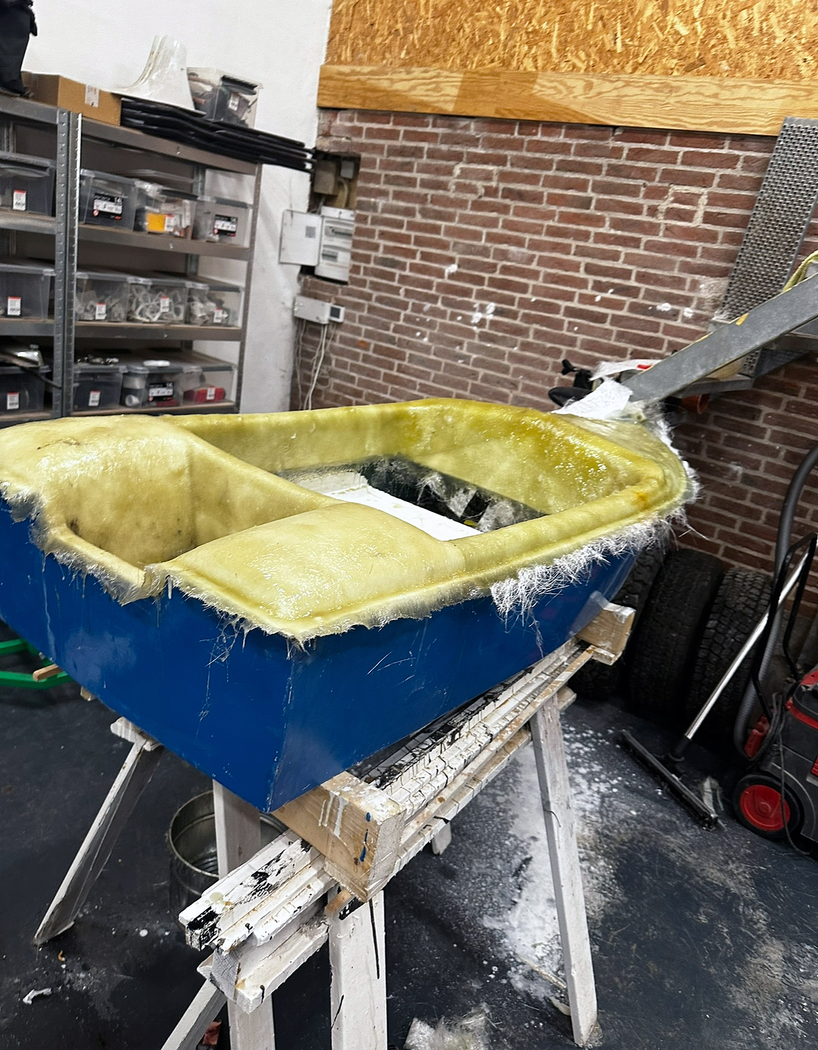 Supersej glasfiberbåd til knægten