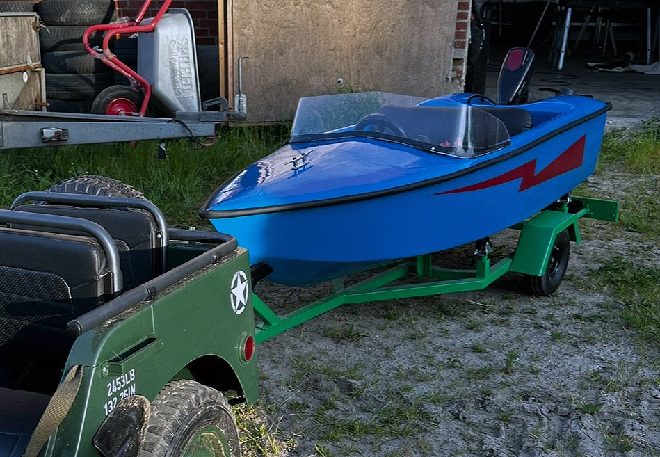 Supersej glasfiberbåd til knægten