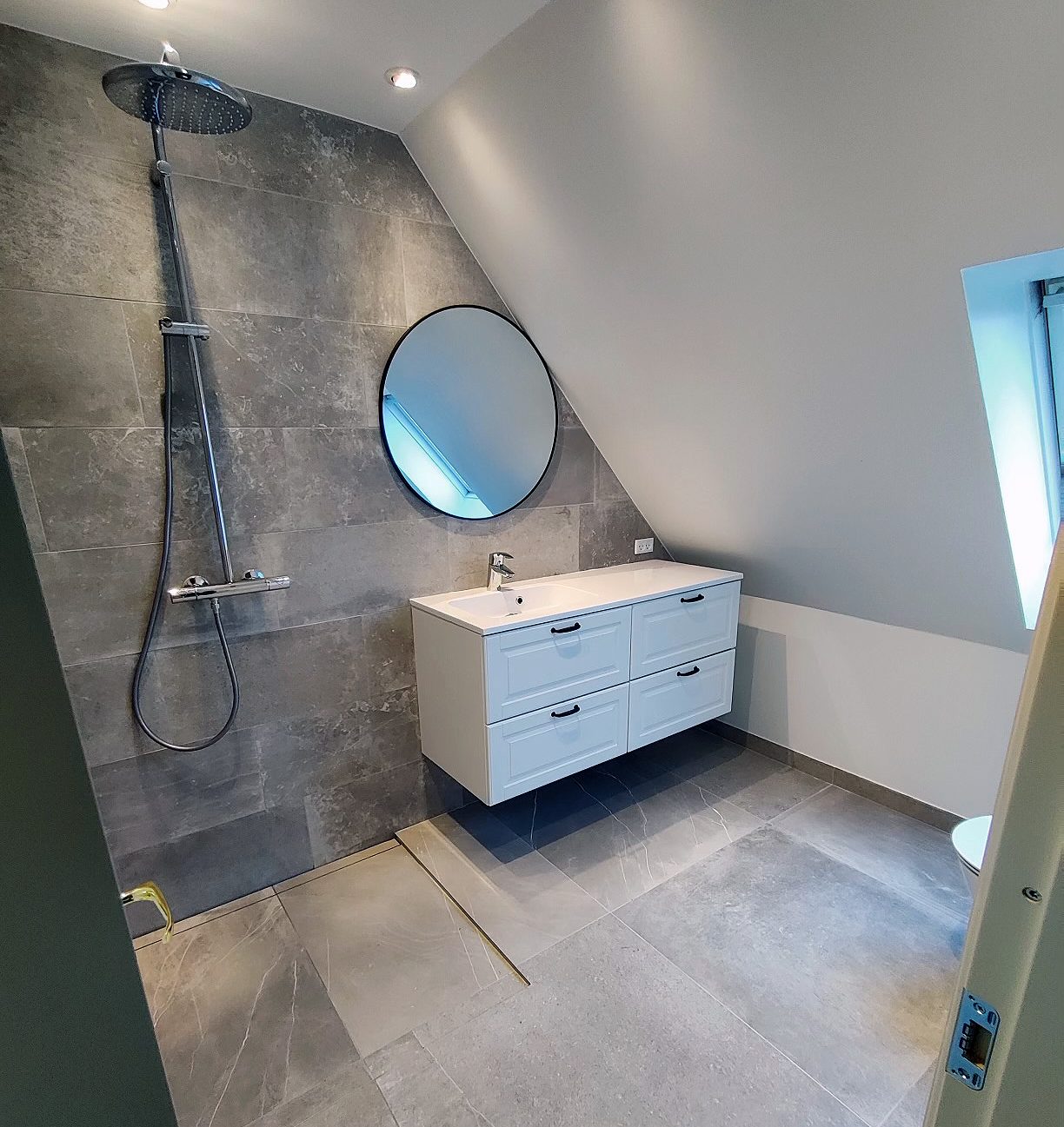 Nyt badeværelse på førstesalen