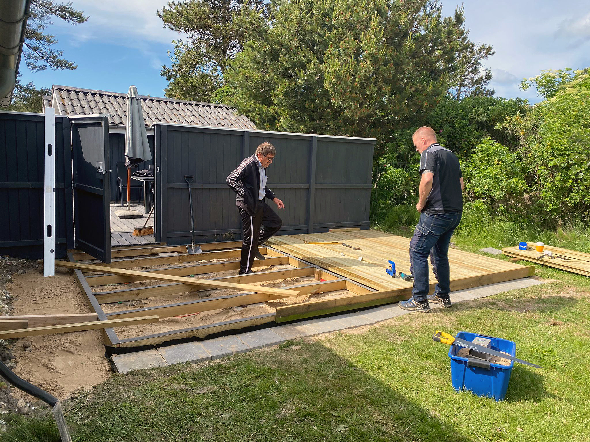 Pavillonhjørne i haven