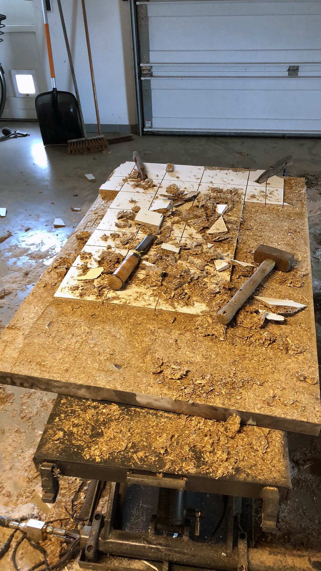 Flot sofabord af hårdttræ og epoxy