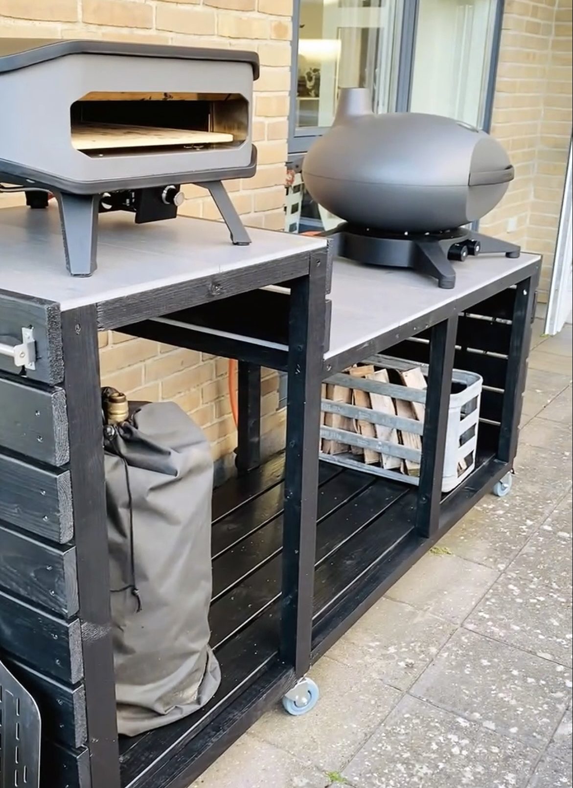 Rullende grillbord i flere niveauer