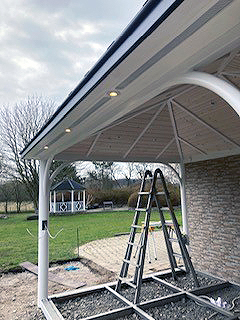 Pavillon med luksusdetaljer