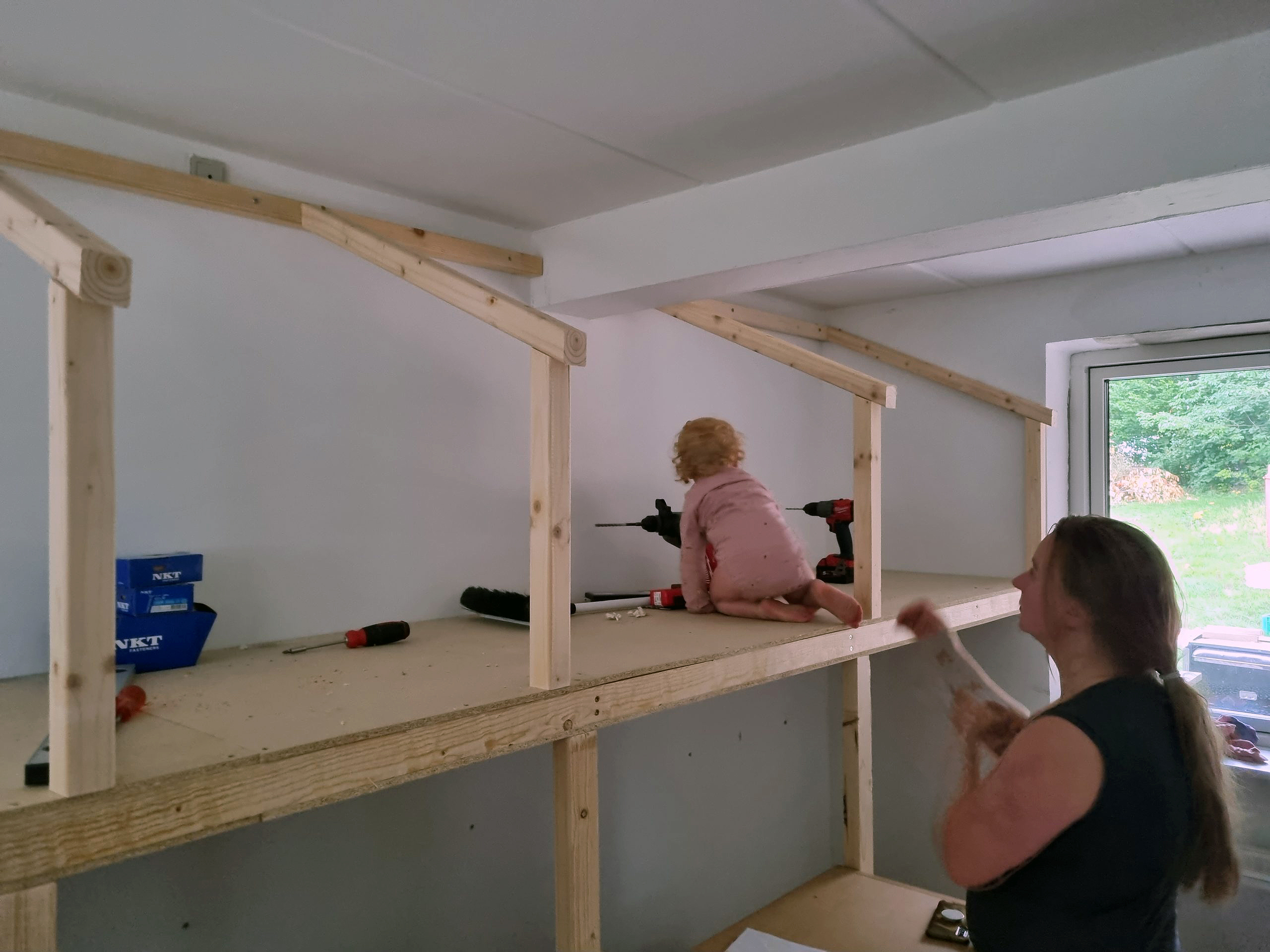 Fantasifuld seng til ungerne