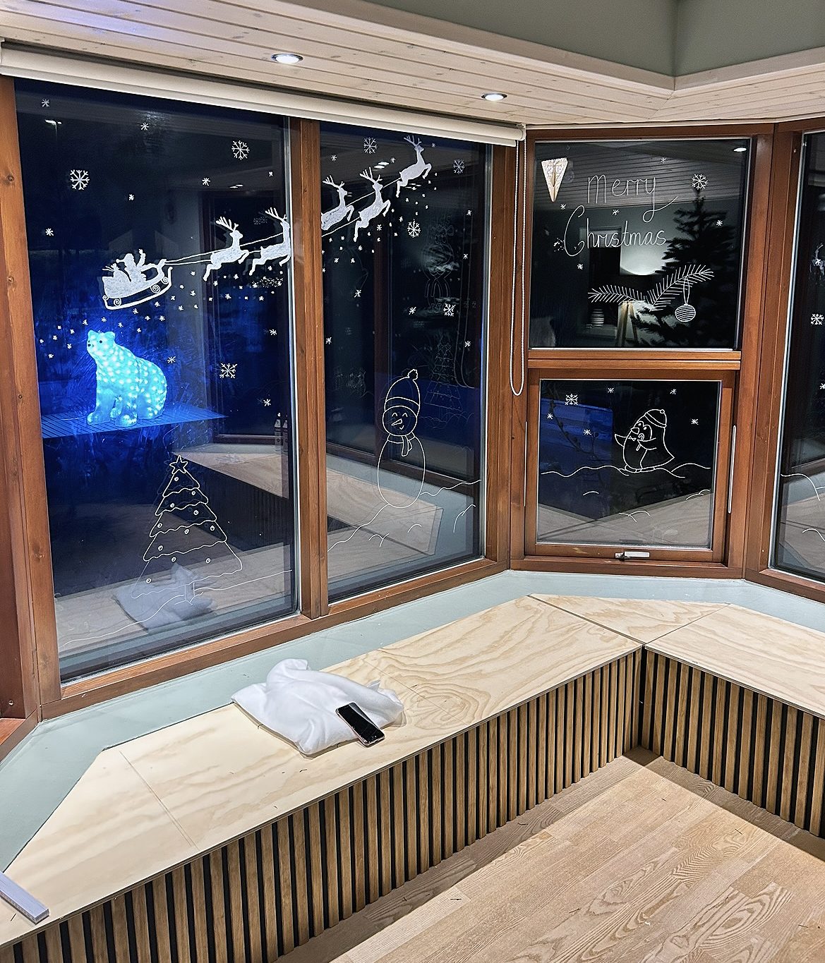 Flot indbygningsbænk med opbevaring