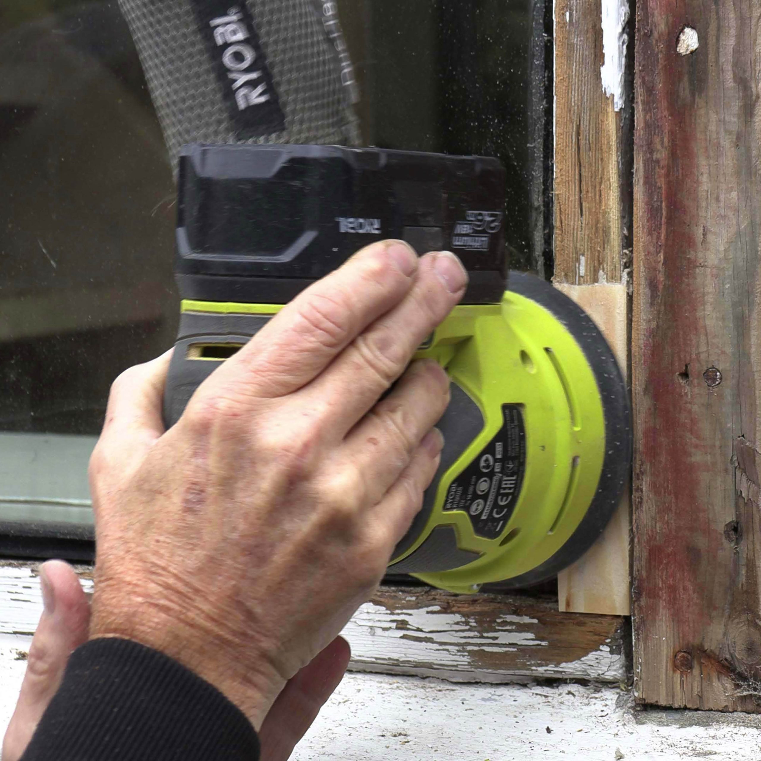 Lahon ikkunan korjaus: Hio tasoite