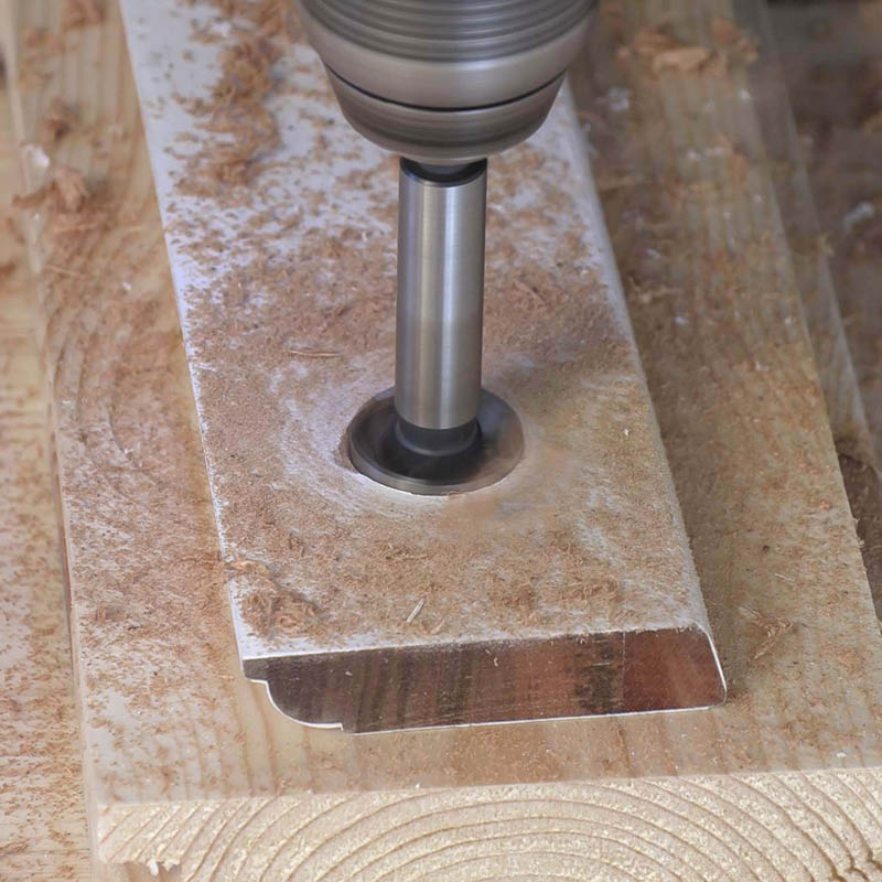 Knasthul i gulvet: Lav en boreskabelon