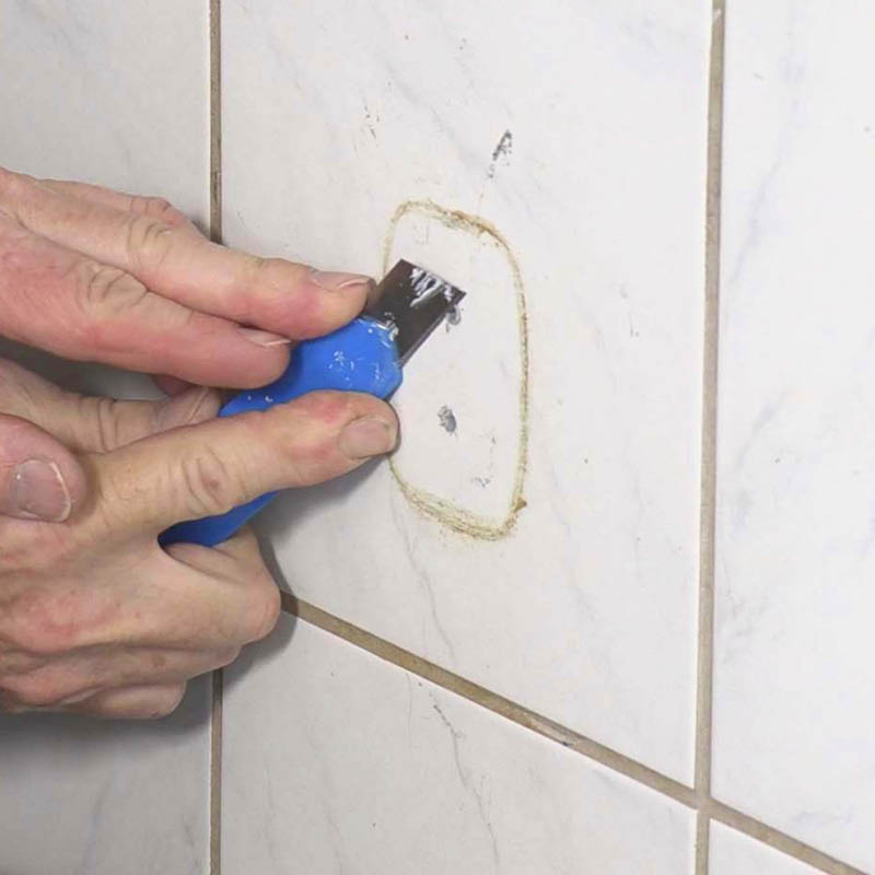 Ødelagt toiletrulleholder