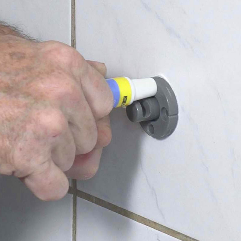 Ødelagt toiletrulleholder