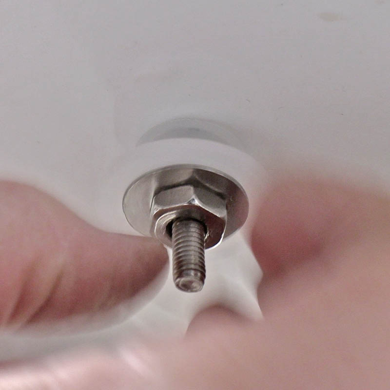 Toiletbrættet er løst