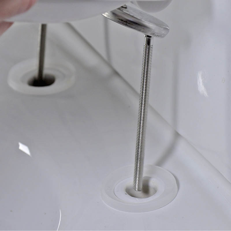 Toiletbrættet er løst