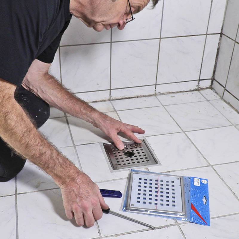 Slukrist dusj: Du må finne en ny rist til å erstatte den gamle.