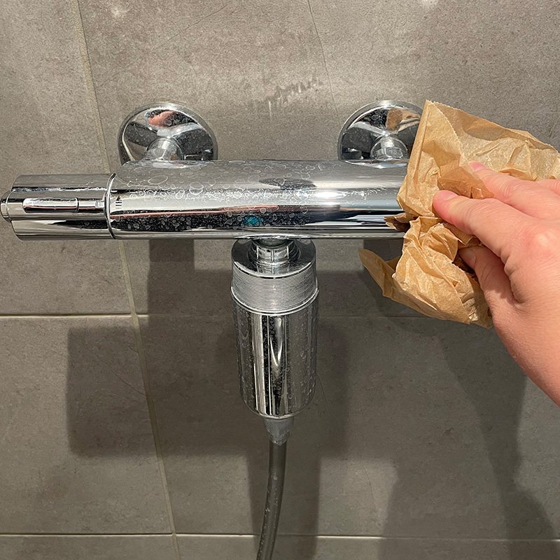 Ta bort kalk på blandare