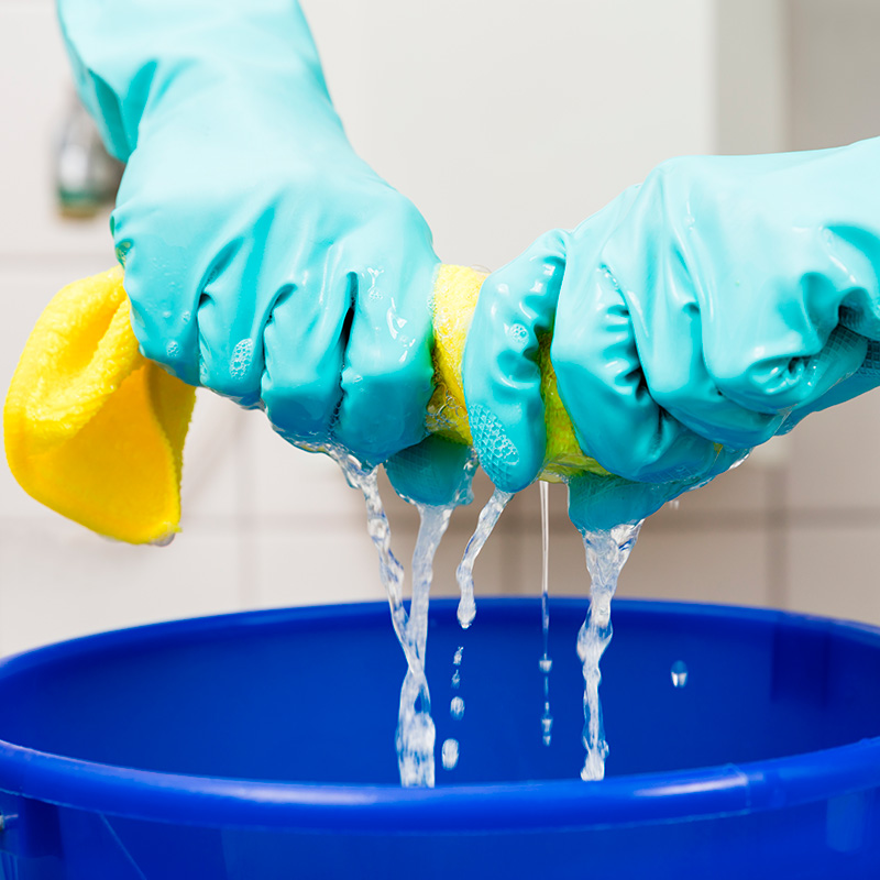 Ta bort kalk på duschdörrar